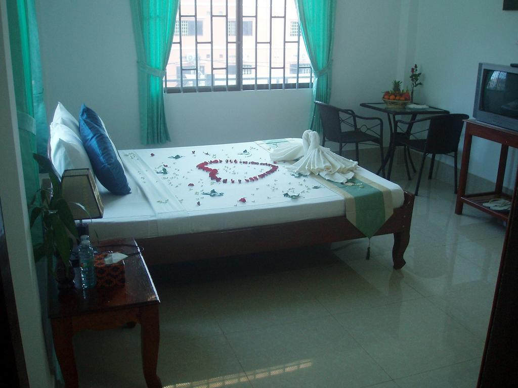 Schein Guesthouse & Restaurant Siem Reap Zimmer foto