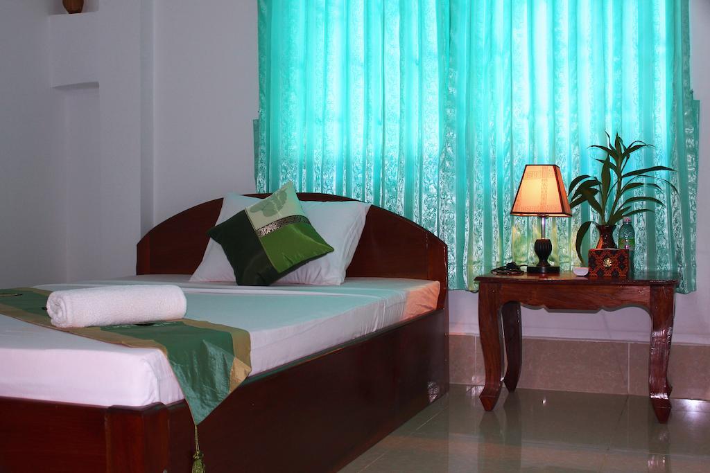 Schein Guesthouse & Restaurant Siem Reap Zimmer foto
