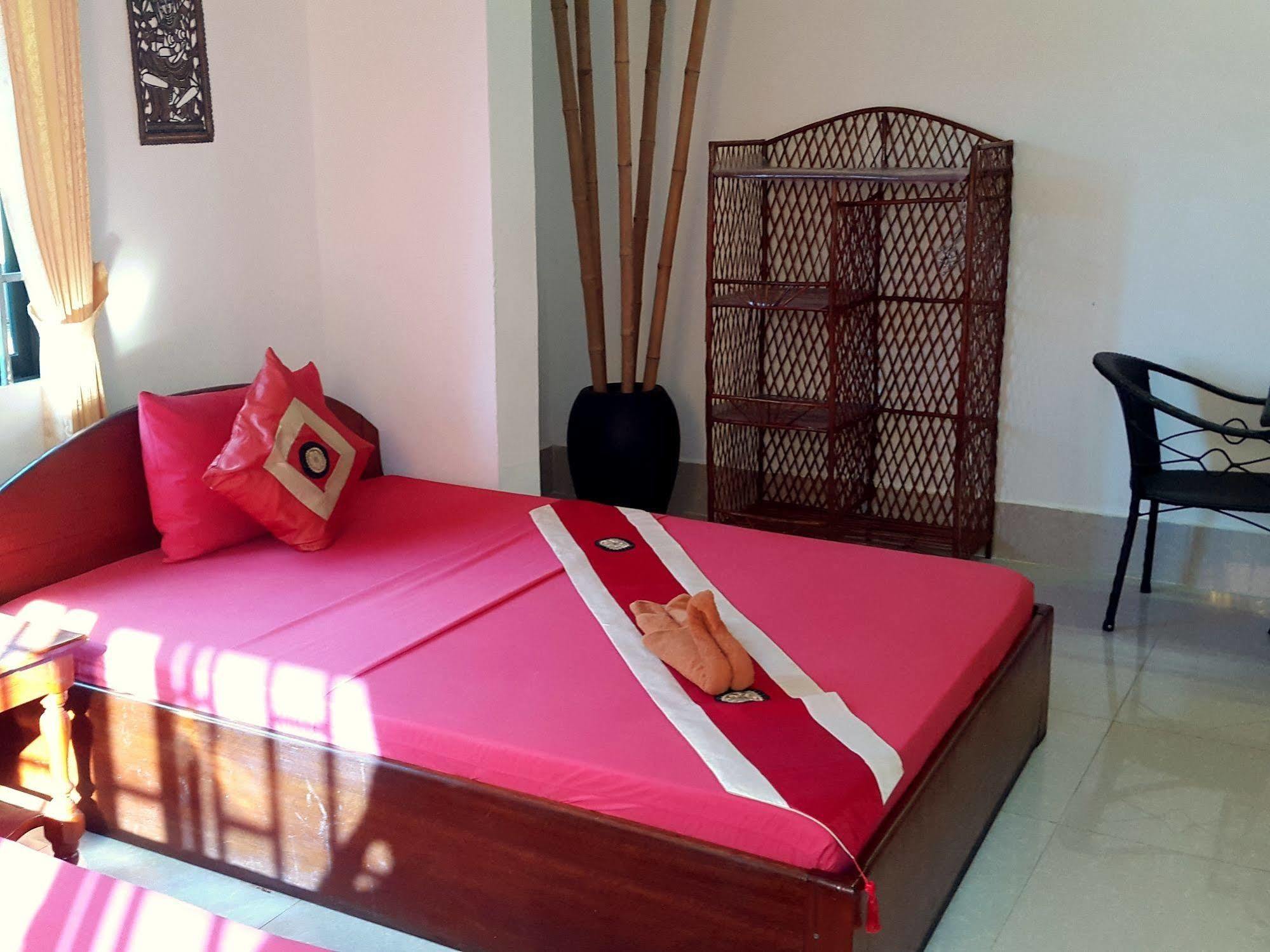 Schein Guesthouse & Restaurant Siem Reap Exterior foto